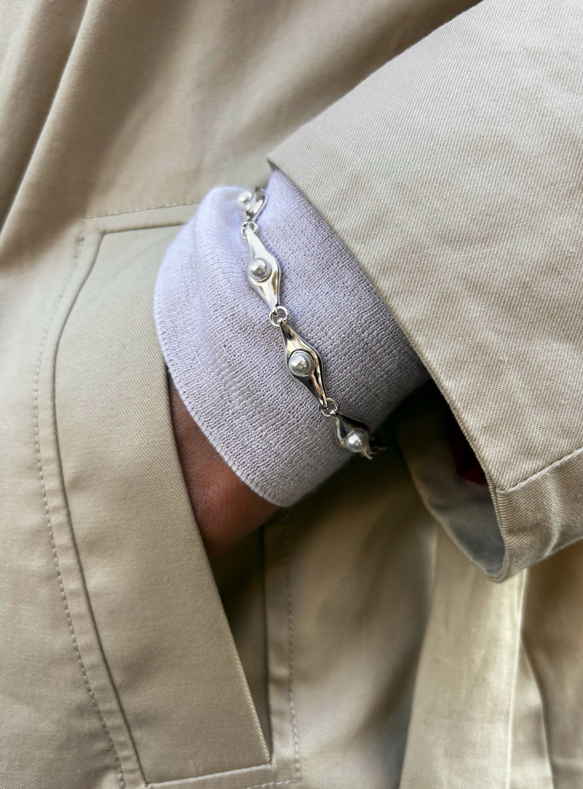 PEARL BRACELET