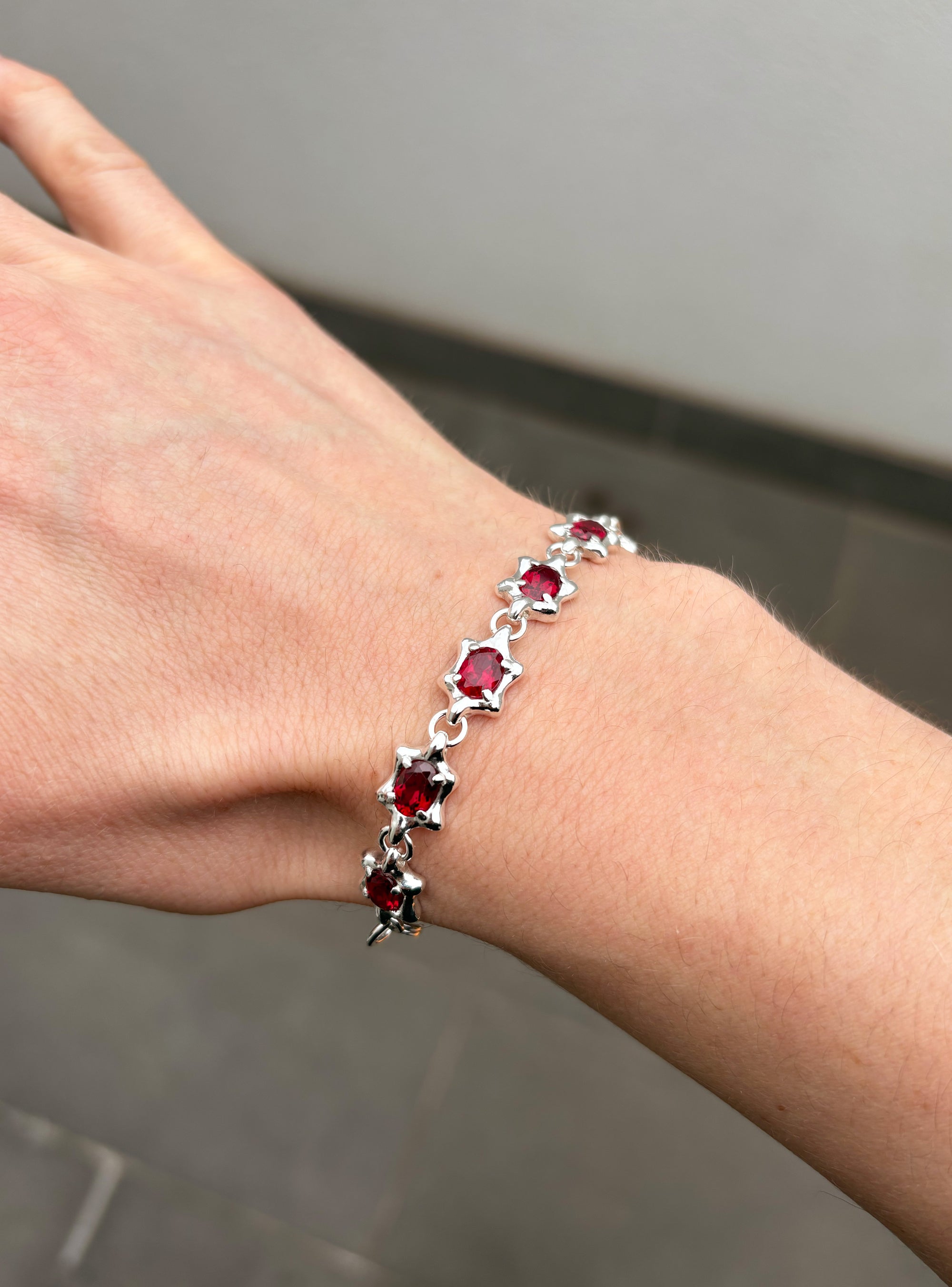 6 PT GEM BRACELET RUBY