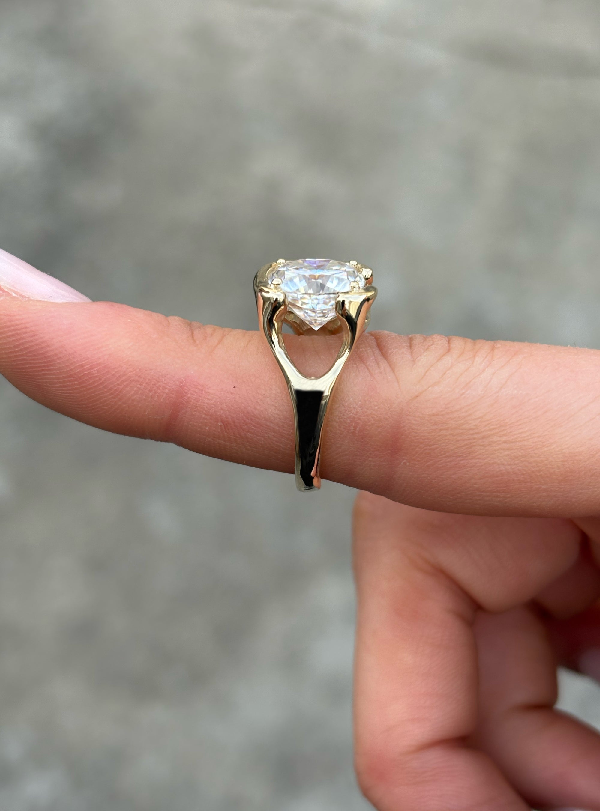 OPEN AIR RING