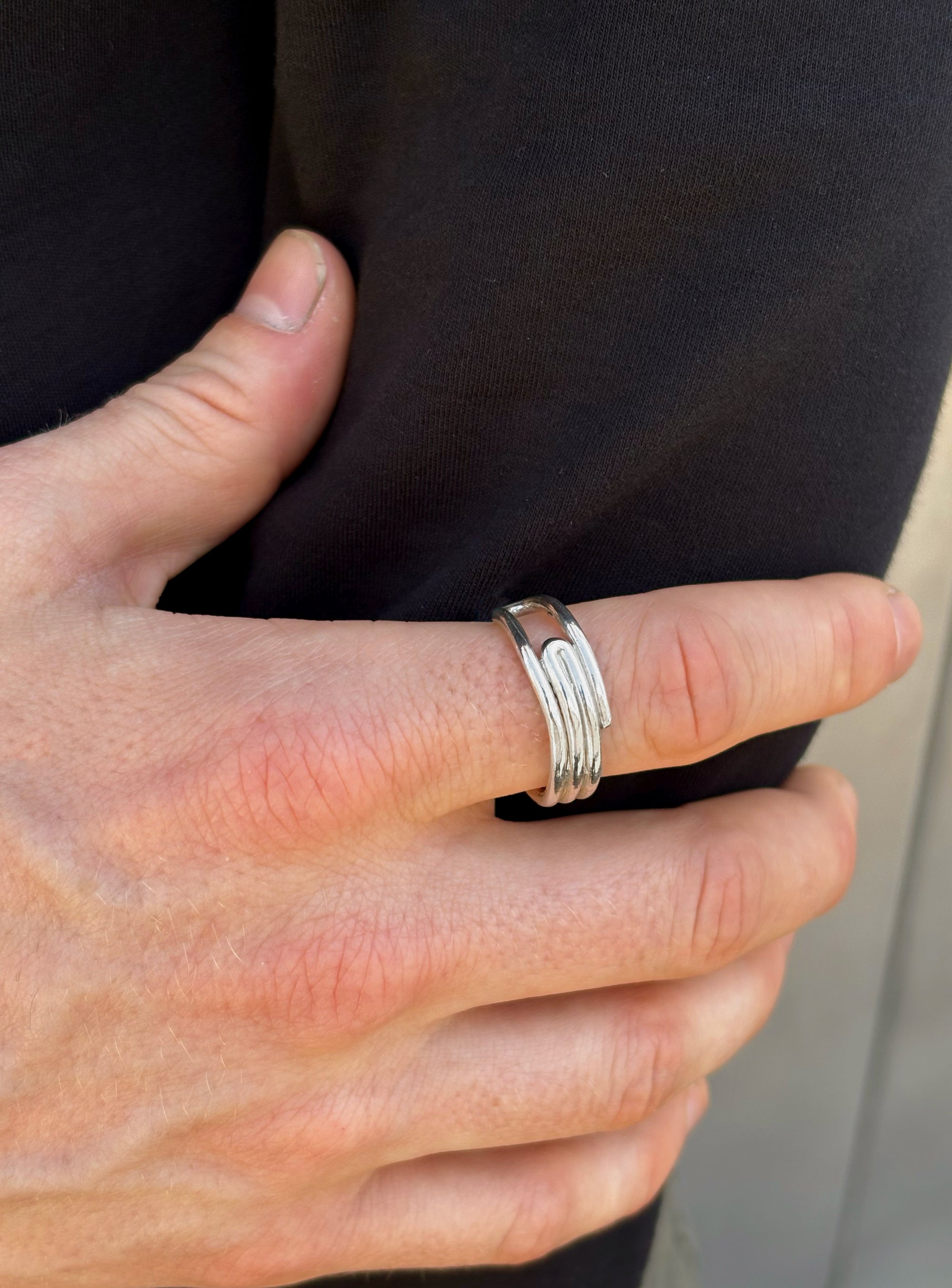 PAPER CLIP RING
