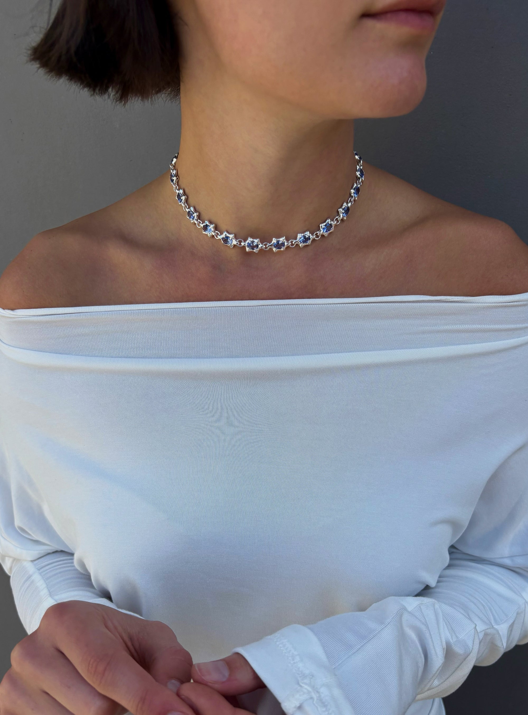 6 POINT GEM CHOKER