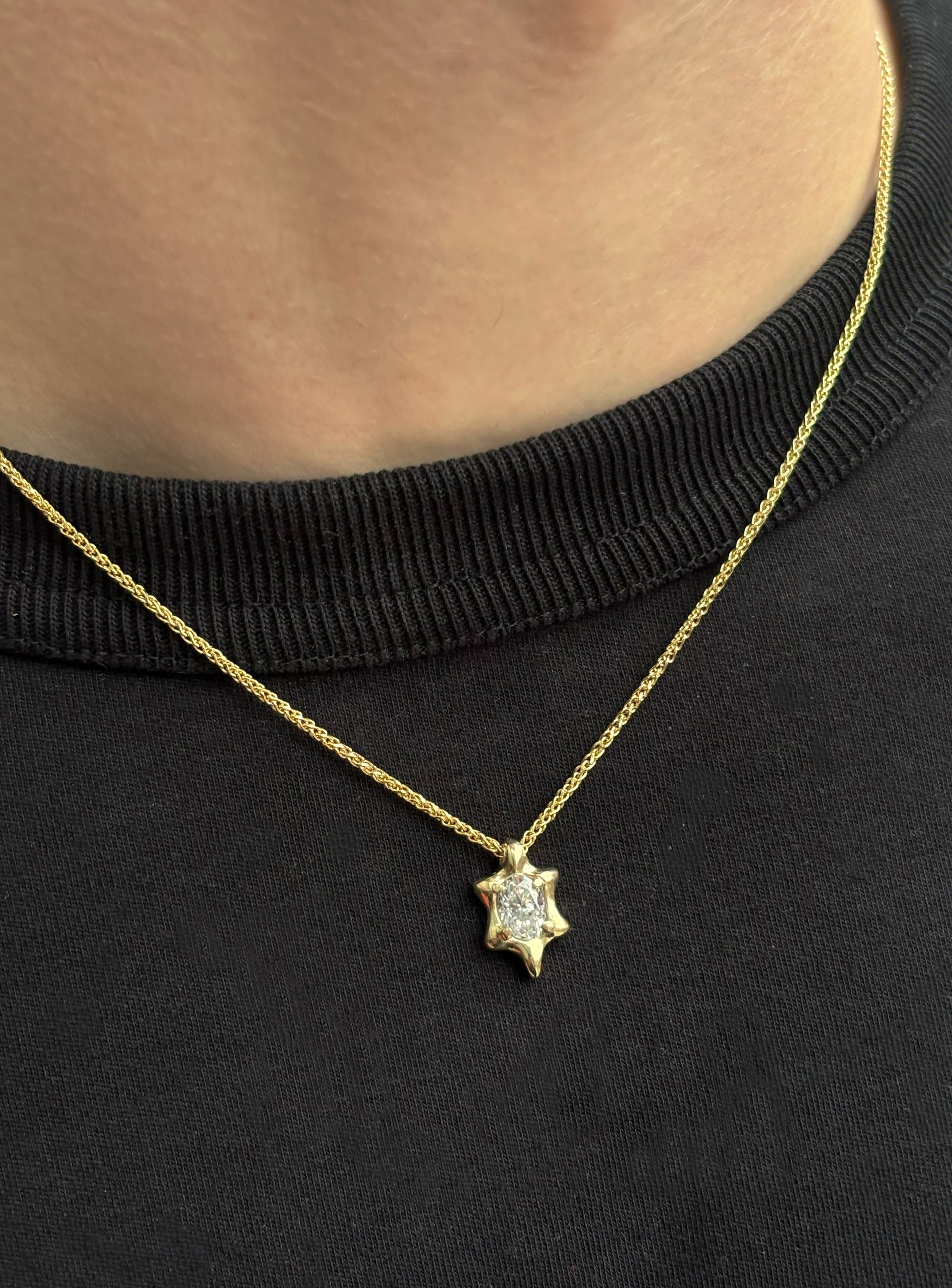 6 Point Pendant Gold