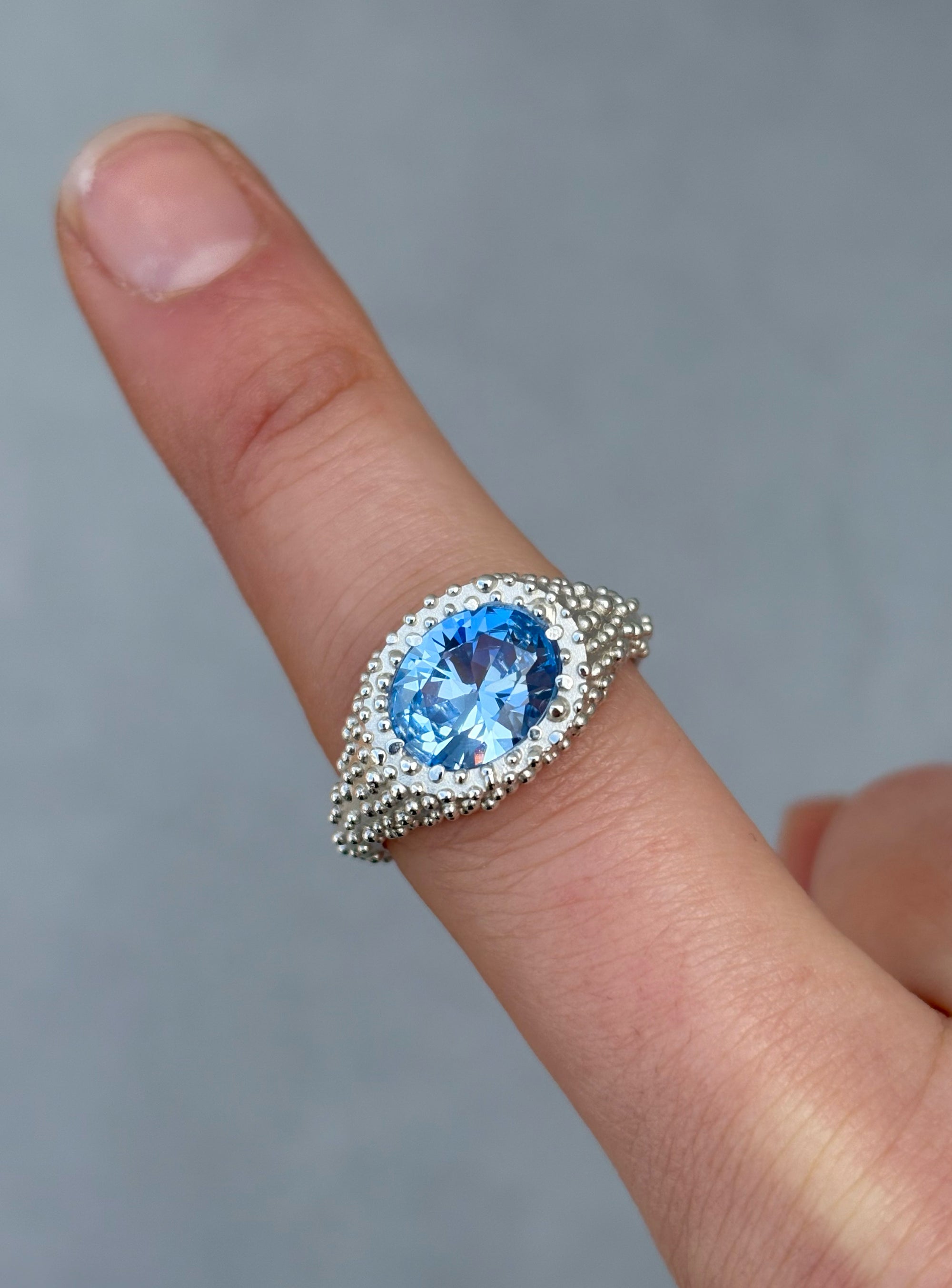 OVAL SIGNET