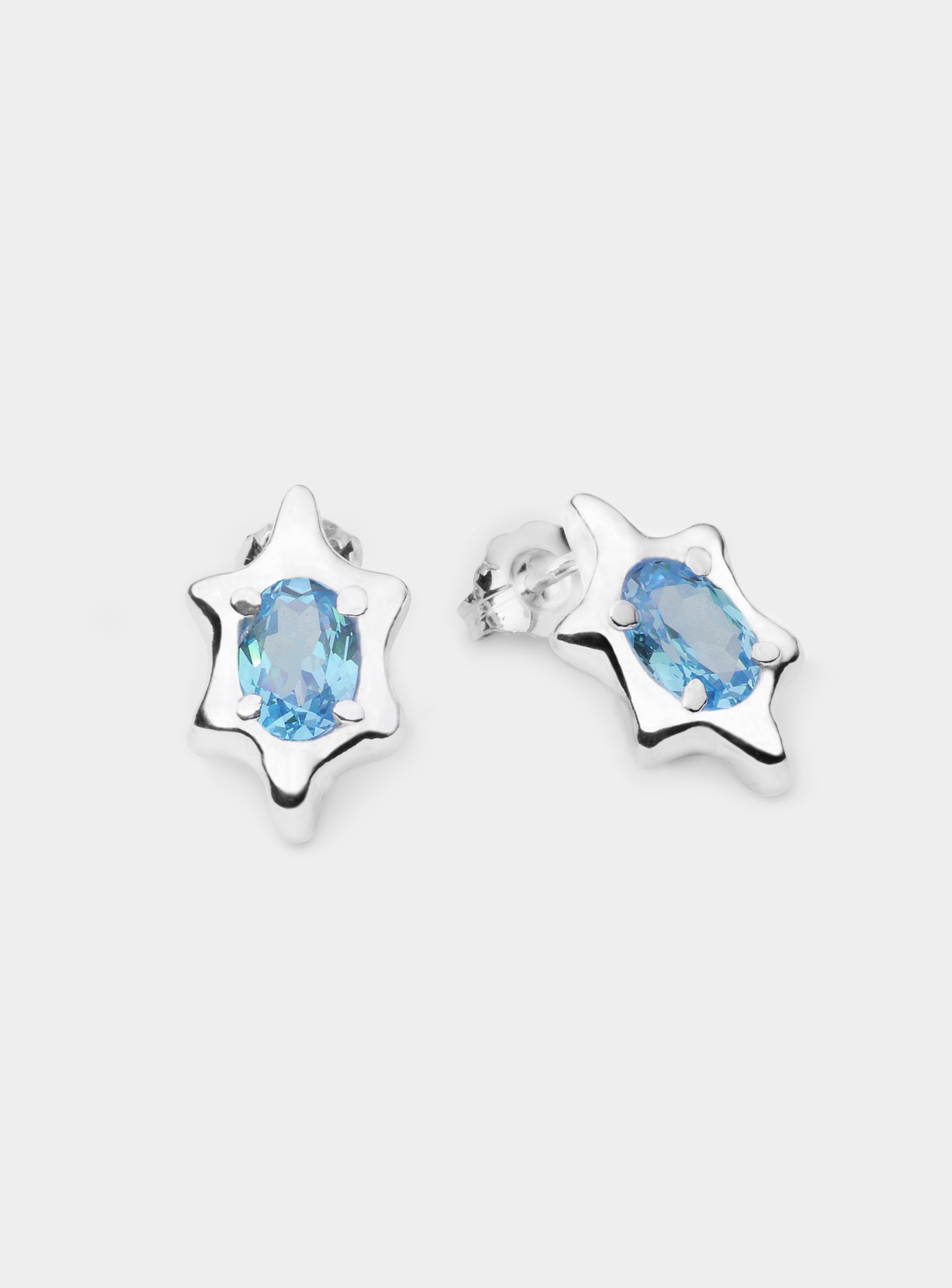 6 POINT GEM STUD(S)