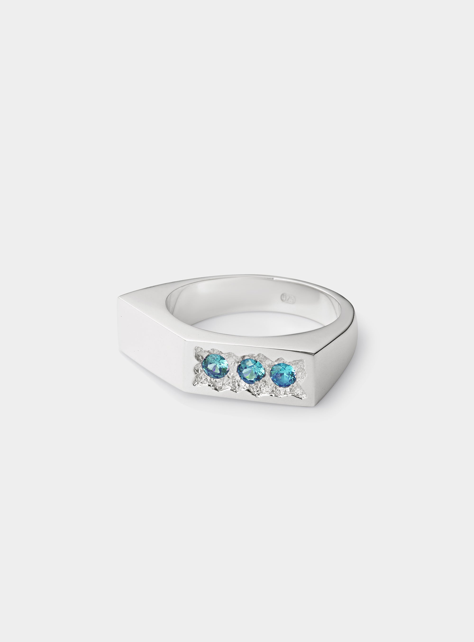 TRIO VERTEX RING BLUE